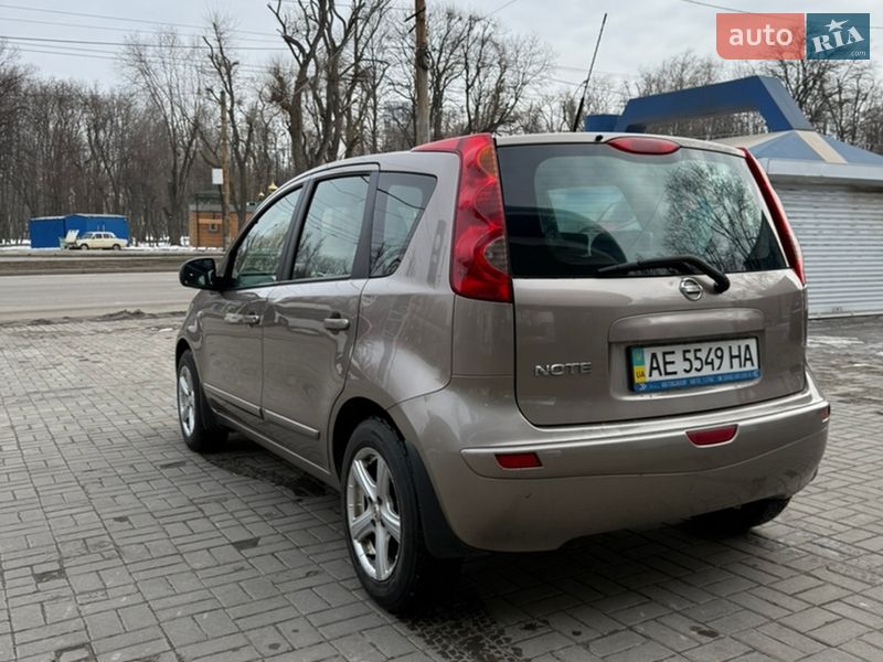 Хетчбек Nissan Note 2008 в Дніпрі