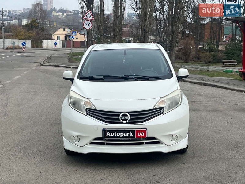 Хэтчбек Nissan Note 2013 в Киеве фото 2 Хэтчбек Nissan Note 2013 в Киеве