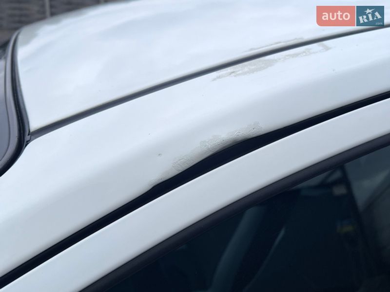 Хетчбек Nissan Note 2012 в Святопетрівське