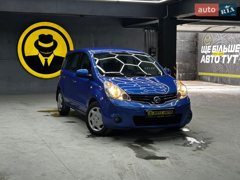 Хэтчбек Nissan Note 2011 в Черновцах