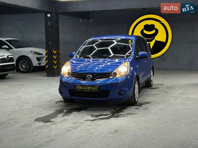 Хэтчбек Nissan Note 2011 в Черновцах