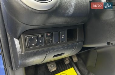 Хэтчбек Nissan Note 2011 в Черновцах