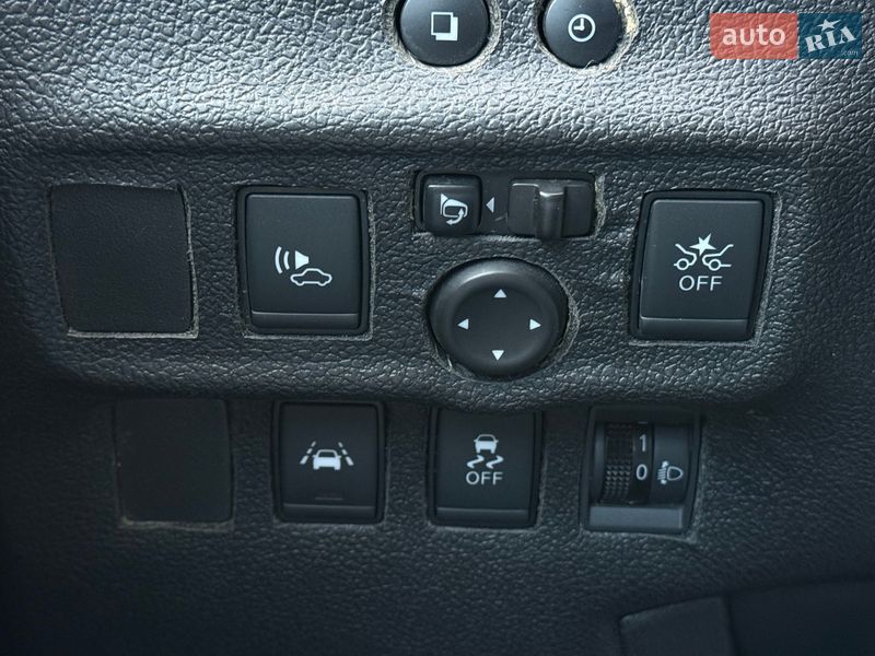 Хэтчбек Nissan Note 2019 в Киеве фото 25 Хэтчбек Nissan Note 2019 в Киеве