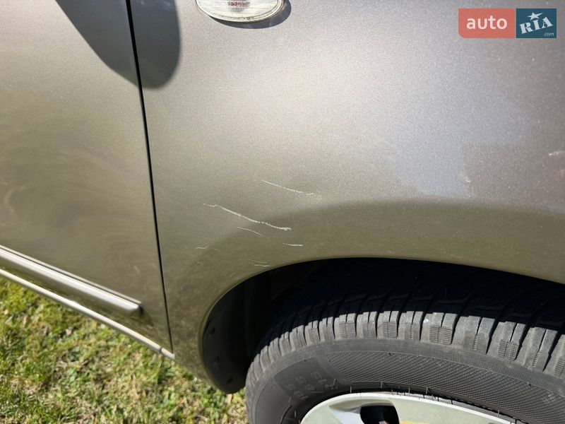 Хетчбек Nissan Note 2009 в Старокостянтинові