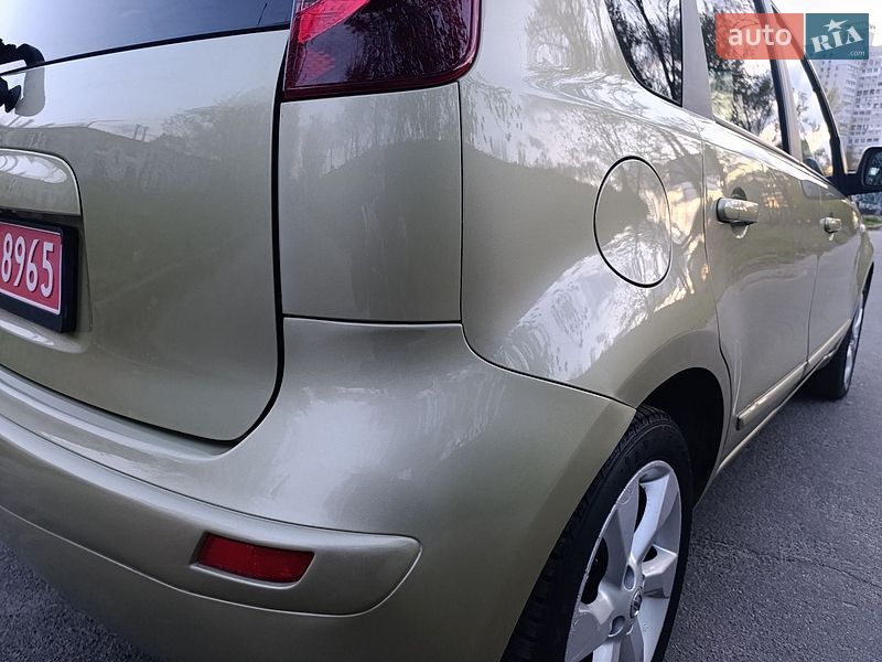 Хетчбек Nissan Note 2010 в Києві