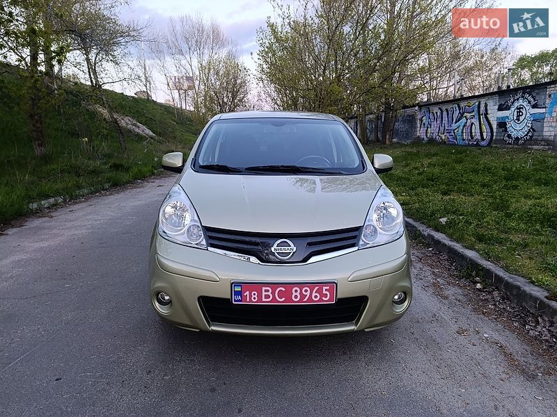 Хетчбек Nissan Note 2010 в Києві