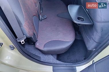 Хетчбек Nissan Note 2010 в Києві