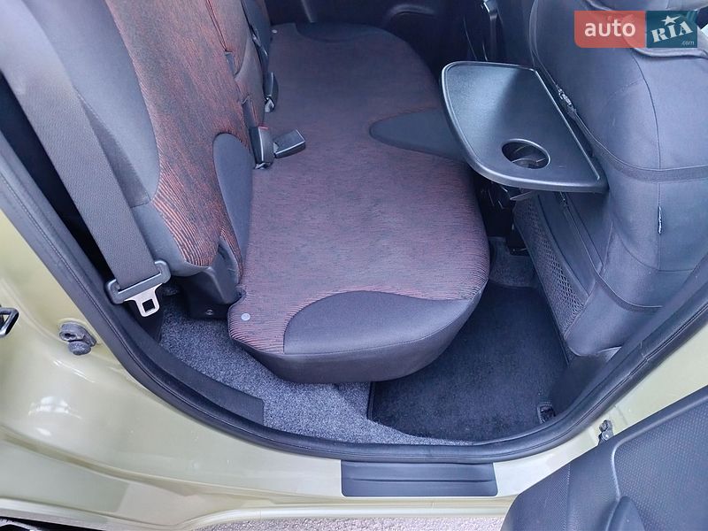 Хетчбек Nissan Note 2010 в Києві