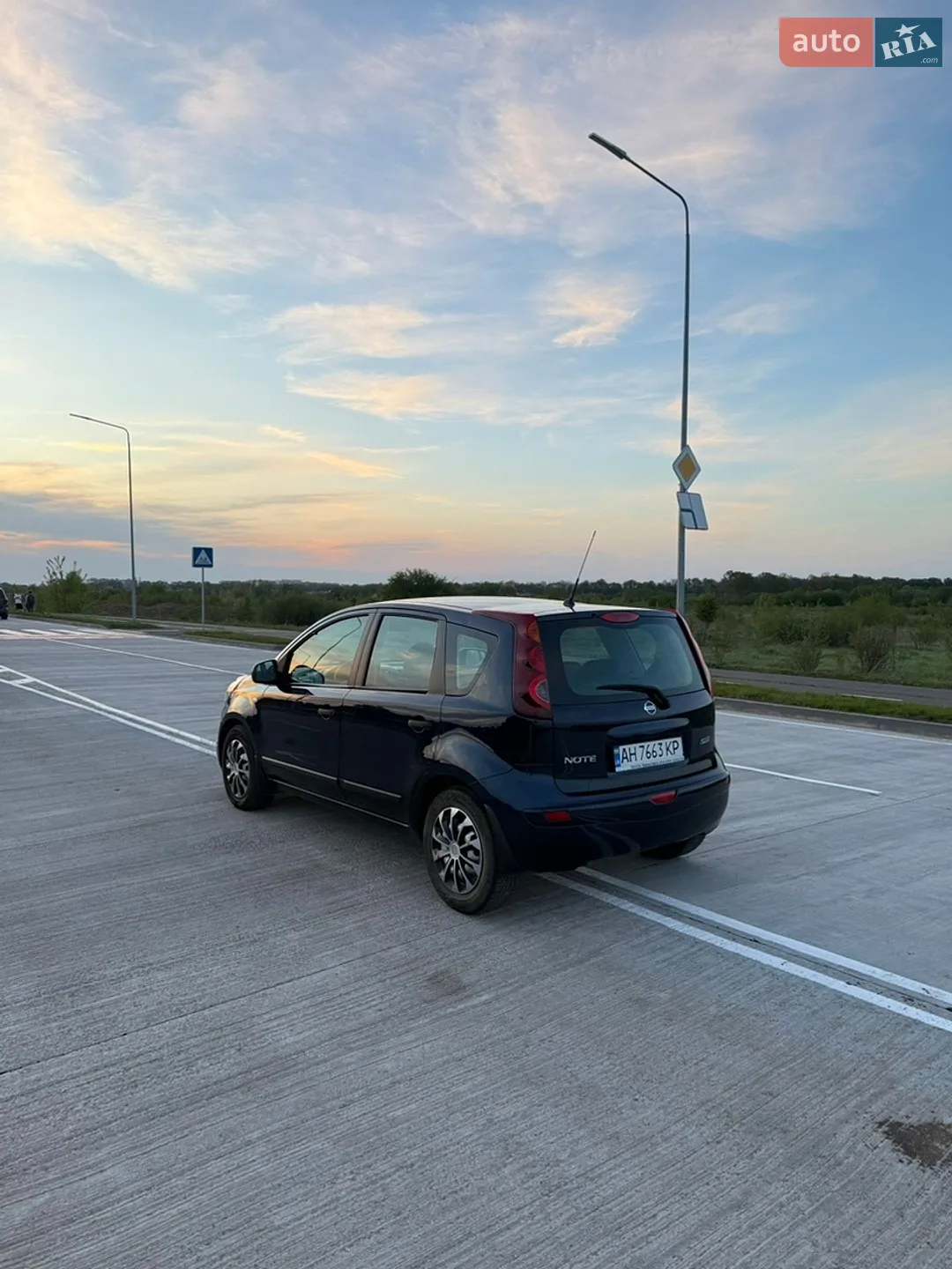2011 Nissan Note - мініатюра 7
