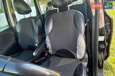 Хетчбек Nissan Note 2008 в Житомирі
