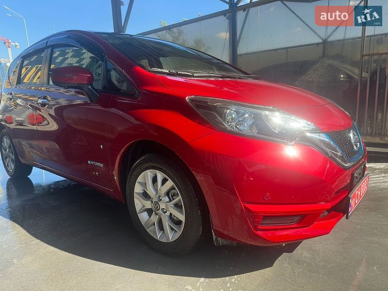 Хэтчбек Nissan Note 2019 в Киеве