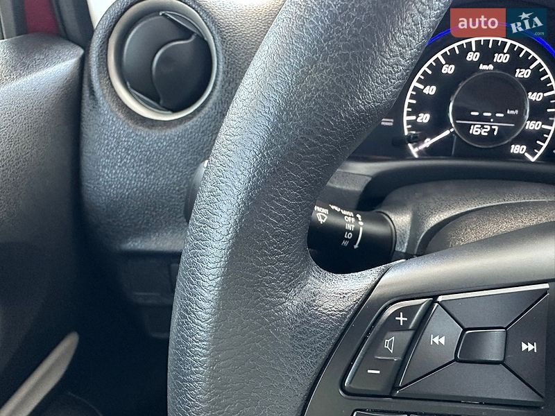 Хэтчбек Nissan Note 2019 в Киеве