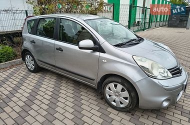 Хетчбек Nissan Note 2011 в Києві фото 5 Хетчбек Nissan Note 2011 в Києві