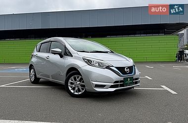 Хэтчбек Nissan Note 2016 в Киеве