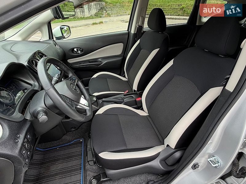Хэтчбек Nissan Note 2016 в Киеве