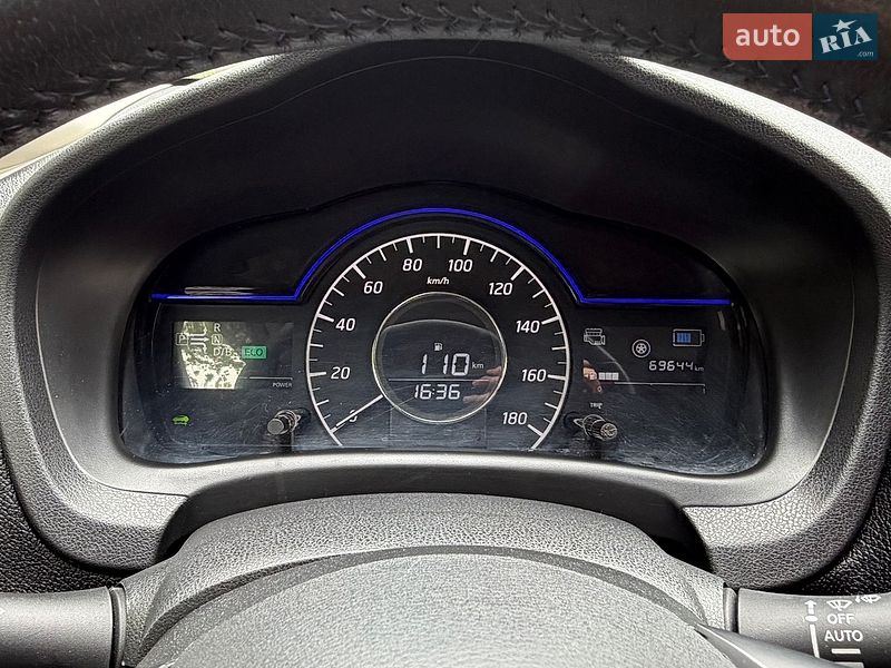 Хэтчбек Nissan Note 2016 в Киеве