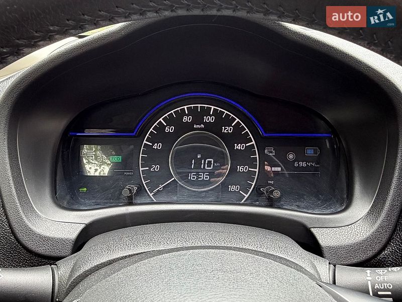 Хэтчбек Nissan Note 2016 в Киеве