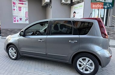 Хэтчбек Nissan Note 2011 в Виннице
