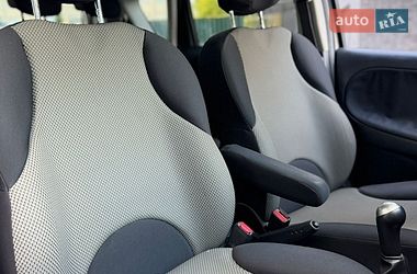 Хэтчбек Nissan Note 2011 в Виннице