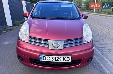 Хэтчбек Nissan Note 2008 в Львове