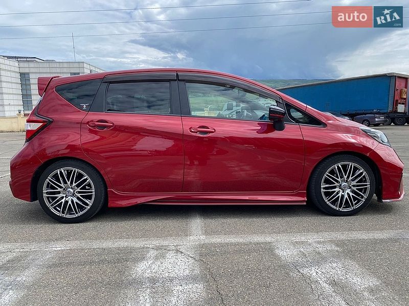 Хэтчбек Nissan Note 2019 в Киеве