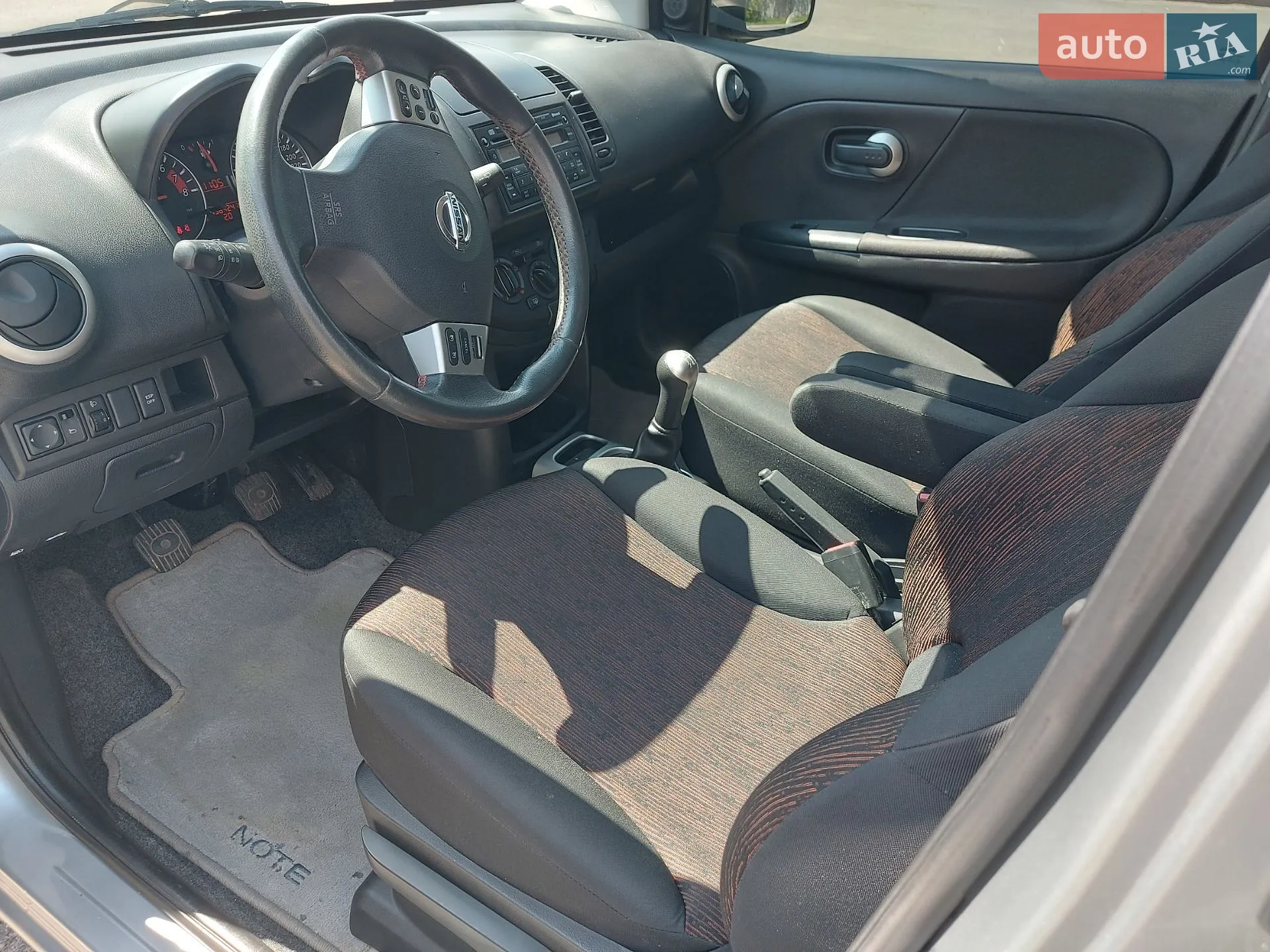2010 Nissan Note - мініатюра 9