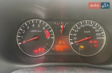 Хетчбек Nissan Note 2011 в Києві