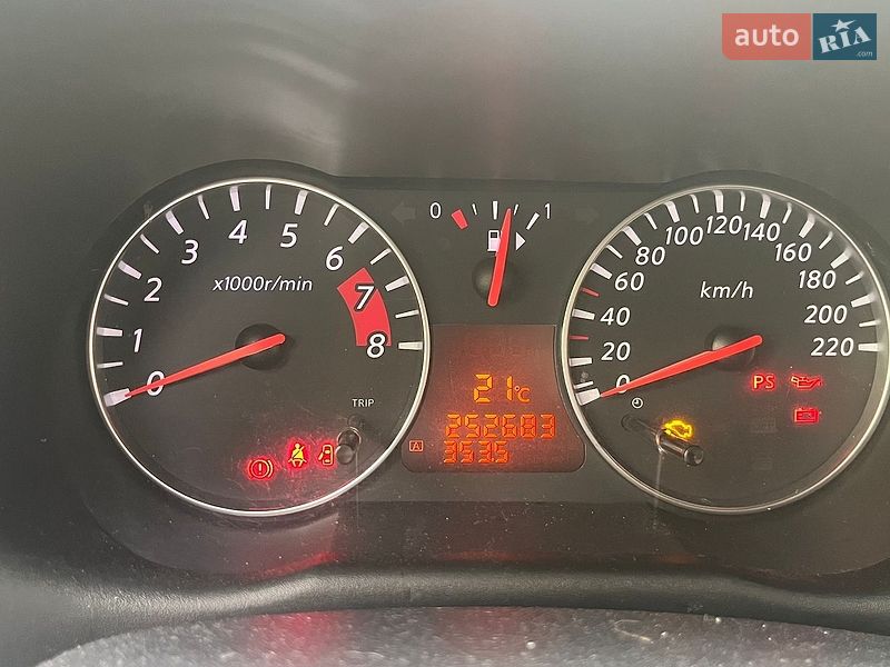 Хетчбек Nissan Note 2011 в Києві
