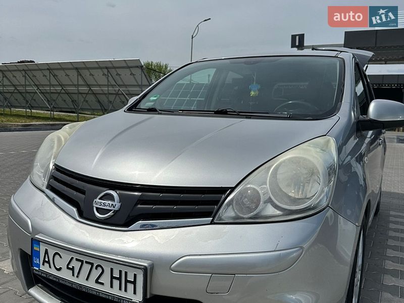 Хэтчбек Nissan Note 2009 в Владимире