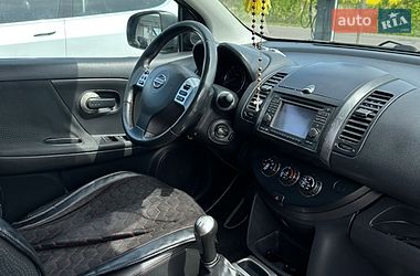 Хэтчбек Nissan Note 2009 в Владимире