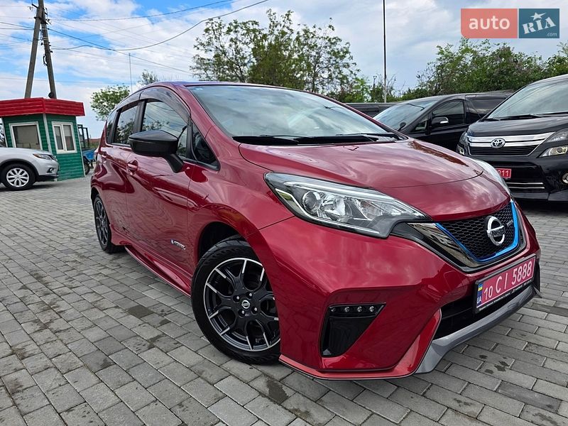 Хэтчбек Nissan Note 2017 в Одессе