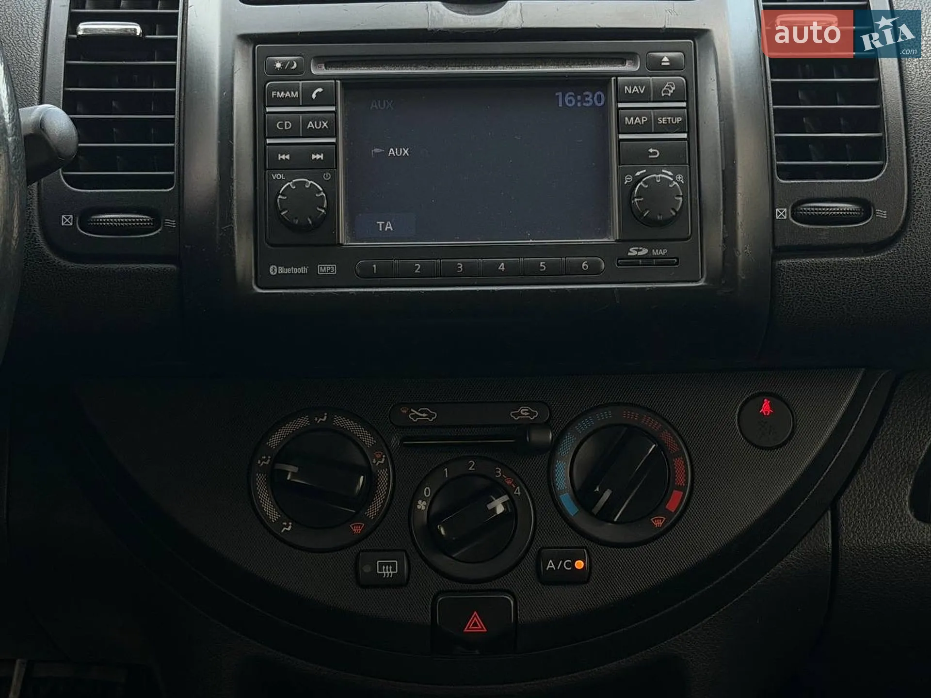 2010 Nissan Note - мініатюра 24