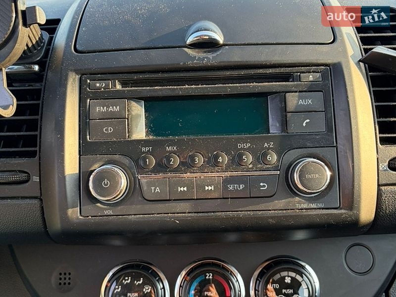 Хэтчбек Nissan Note 2012 в Львове