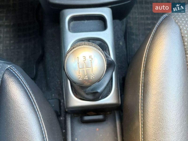 Хэтчбек Nissan Note 2012 в Львове