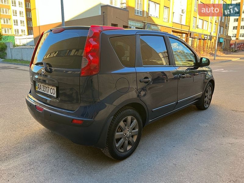 Хетчбек Nissan Note 2006 в Києві