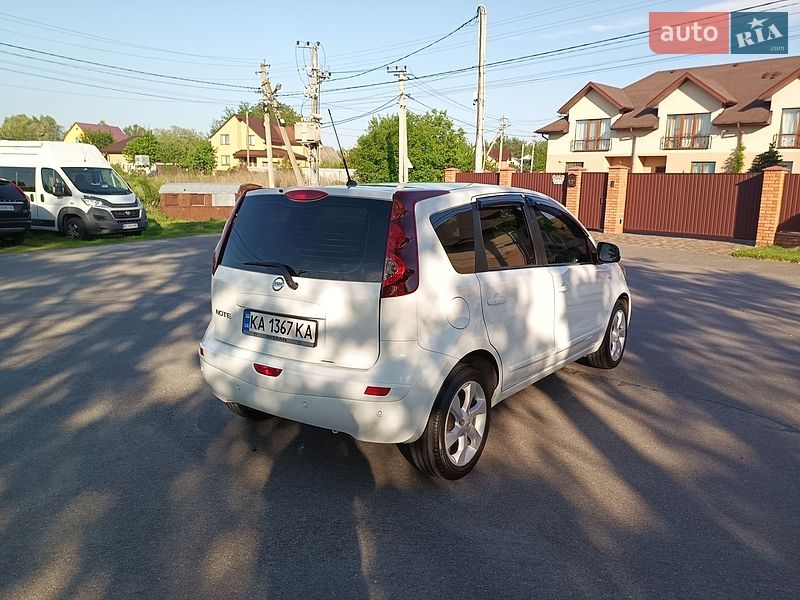 Хетчбек Nissan Note 2010 в Борисполі