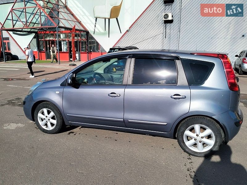 Хэтчбек Nissan Note 2007 в Житомире