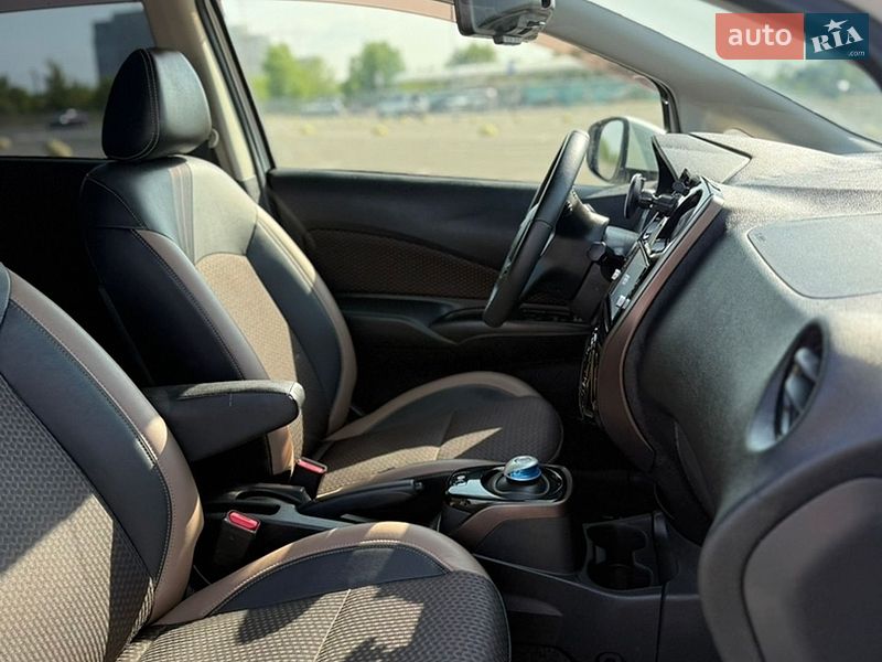 Хетчбек Nissan Note 2017 в Києві