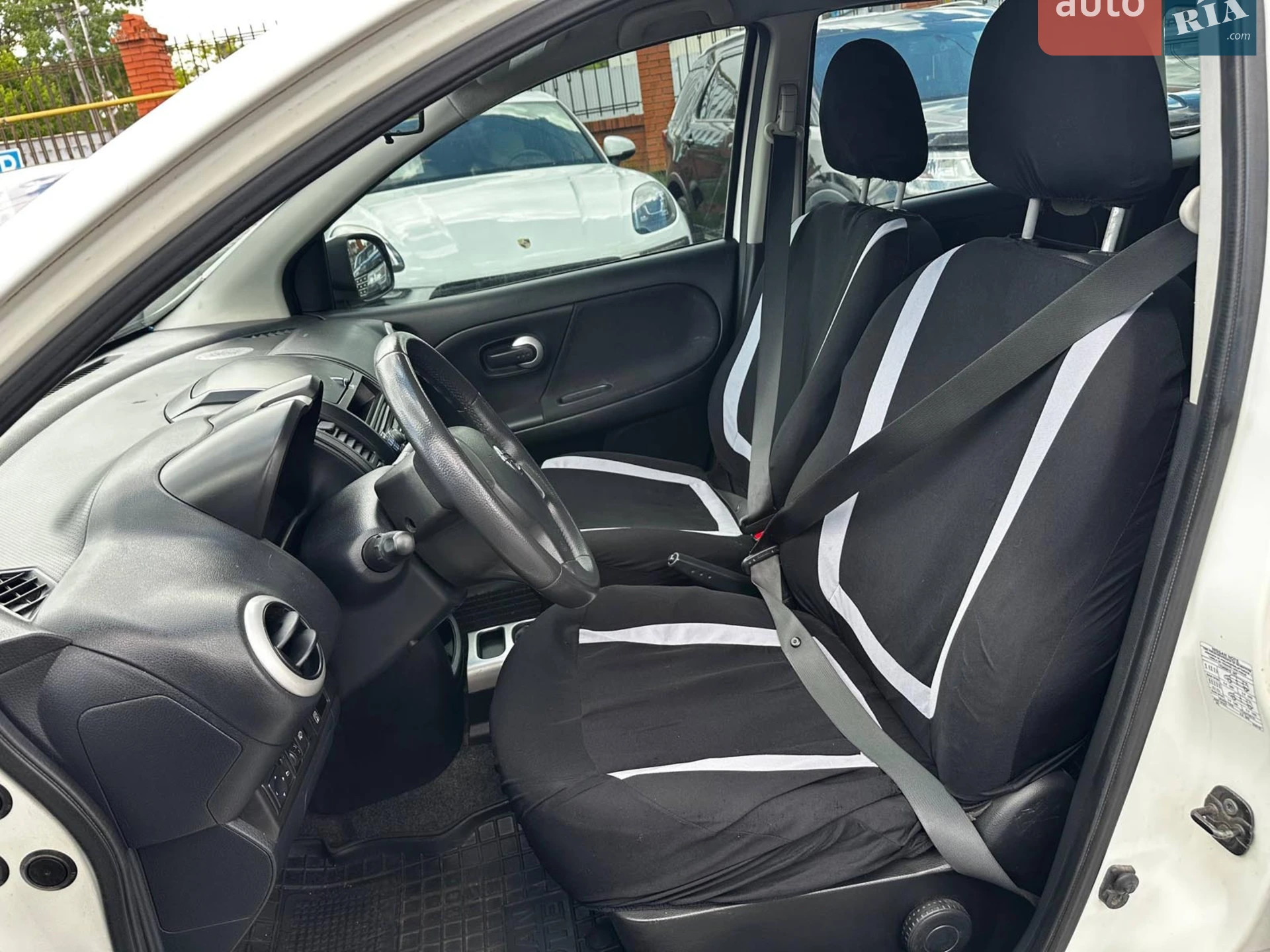 2011 Nissan Note - мініатюра 18