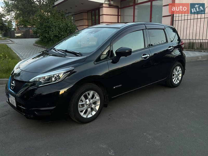 Хэтчбек Nissan Note 2018 в Киеве