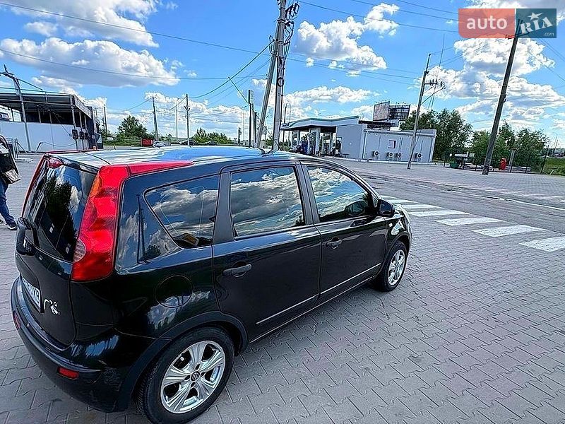 Хетчбек Nissan Note 2006 в Києві фото 8 Хетчбек Nissan Note 2006 в Києві