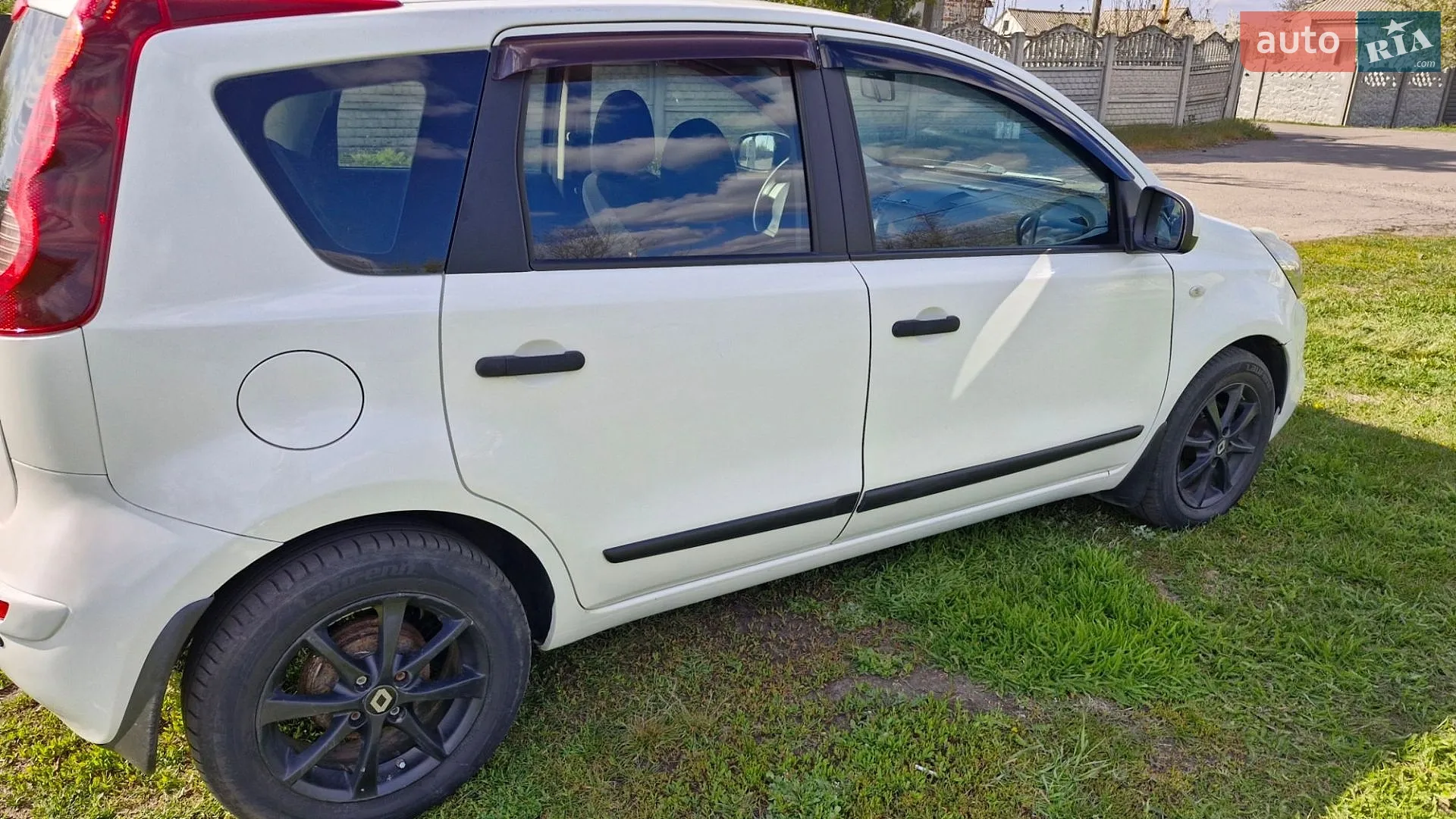 2011 Nissan Note - мініатюра 4