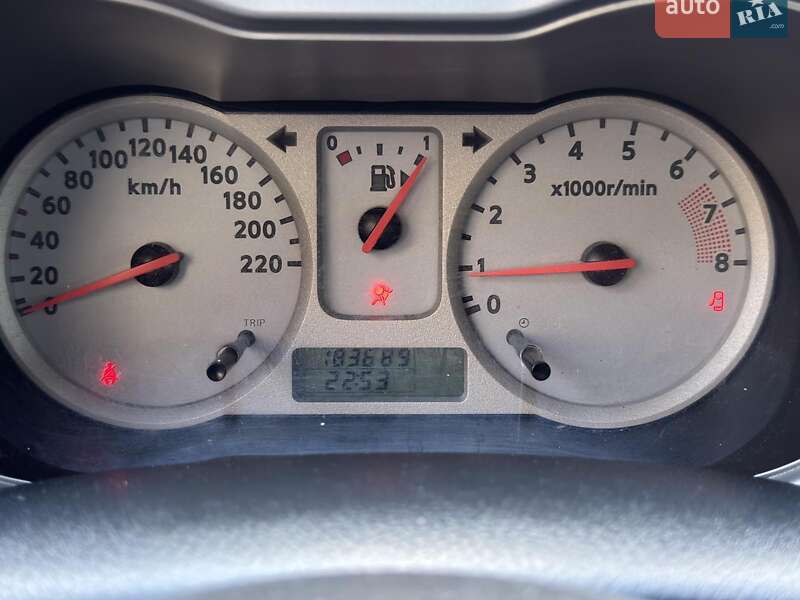 Хетчбек Nissan Note 2008 в Запоріжжі