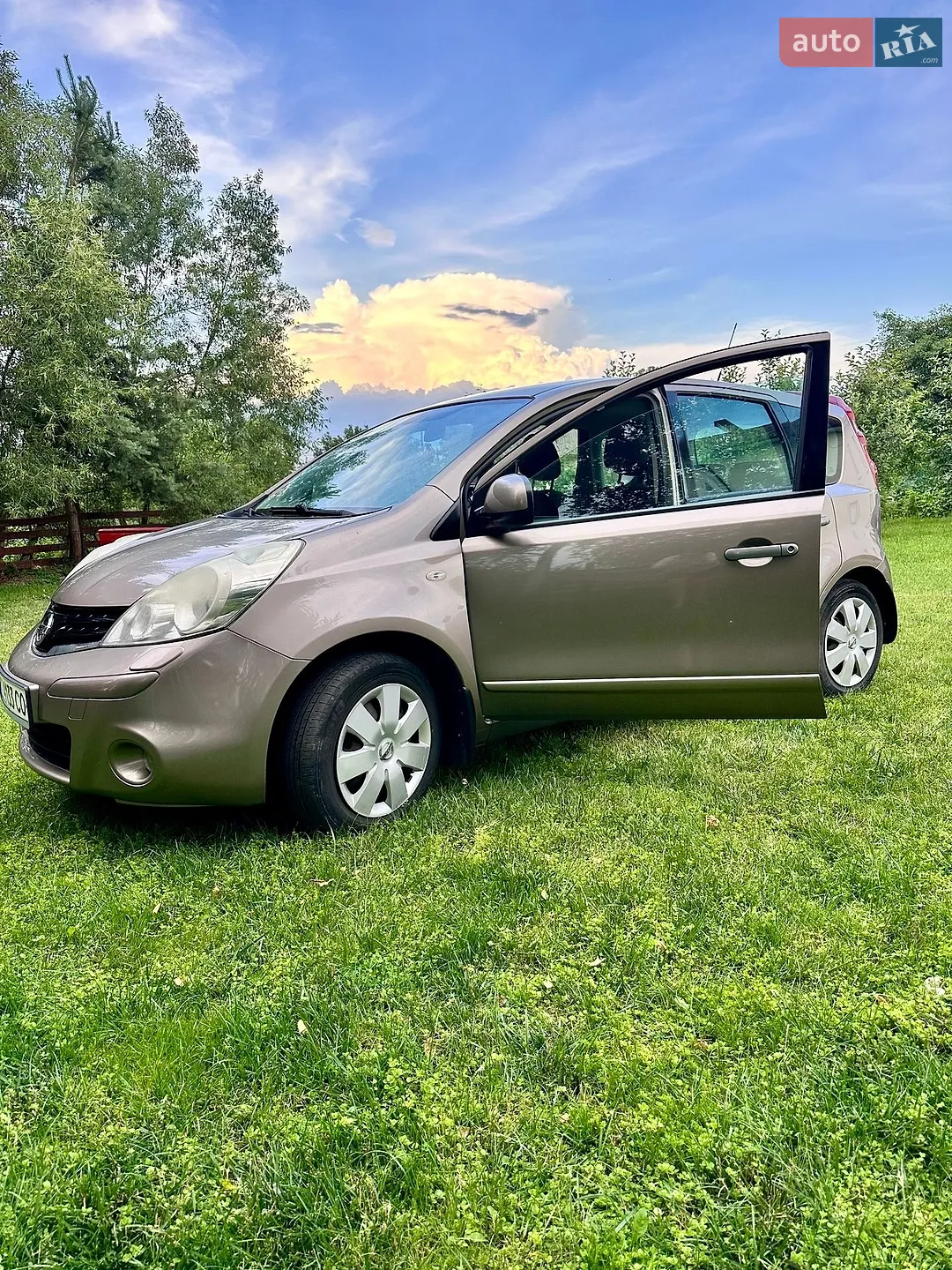 2011 Nissan Note - фото 1