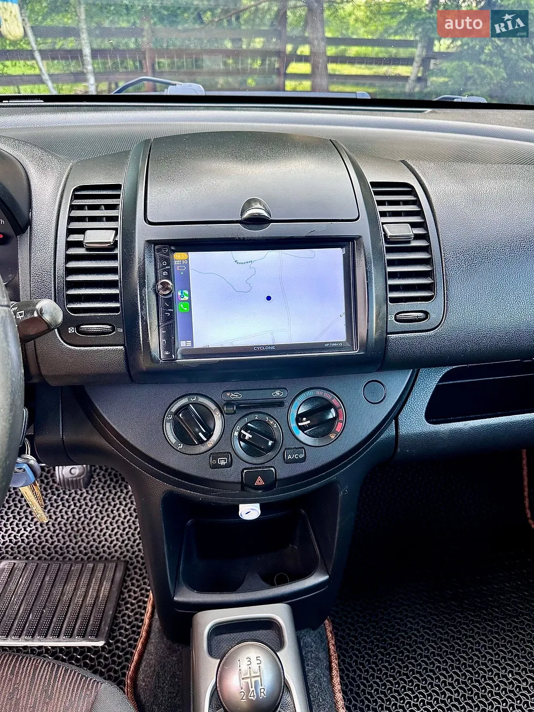 2011 Nissan Note - мініатюра 8