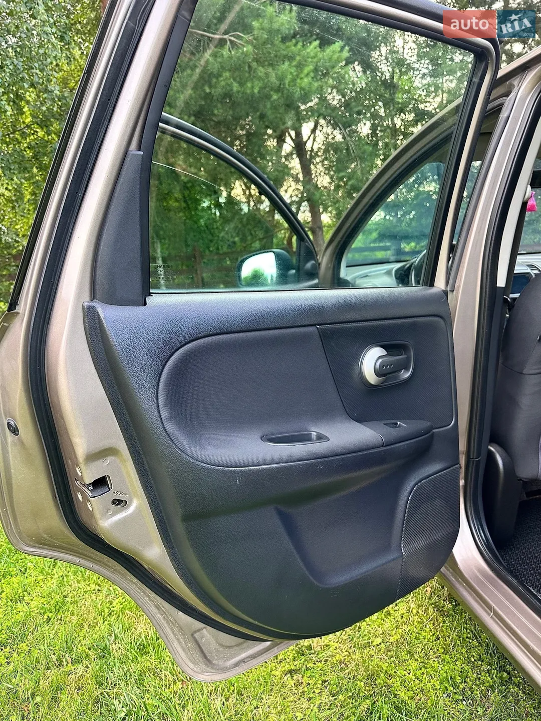 2011 Nissan Note - мініатюра 12