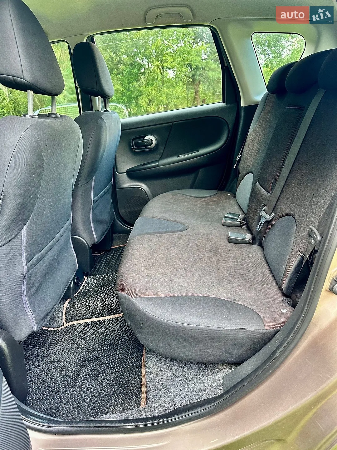 2011 Nissan Note - мініатюра 9