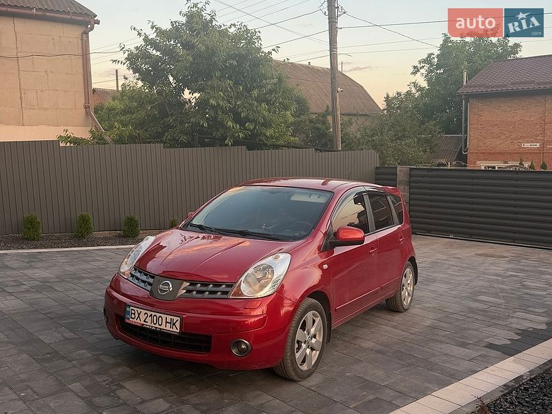 Хетчбек Nissan Note 2008 в Хмельницькому
