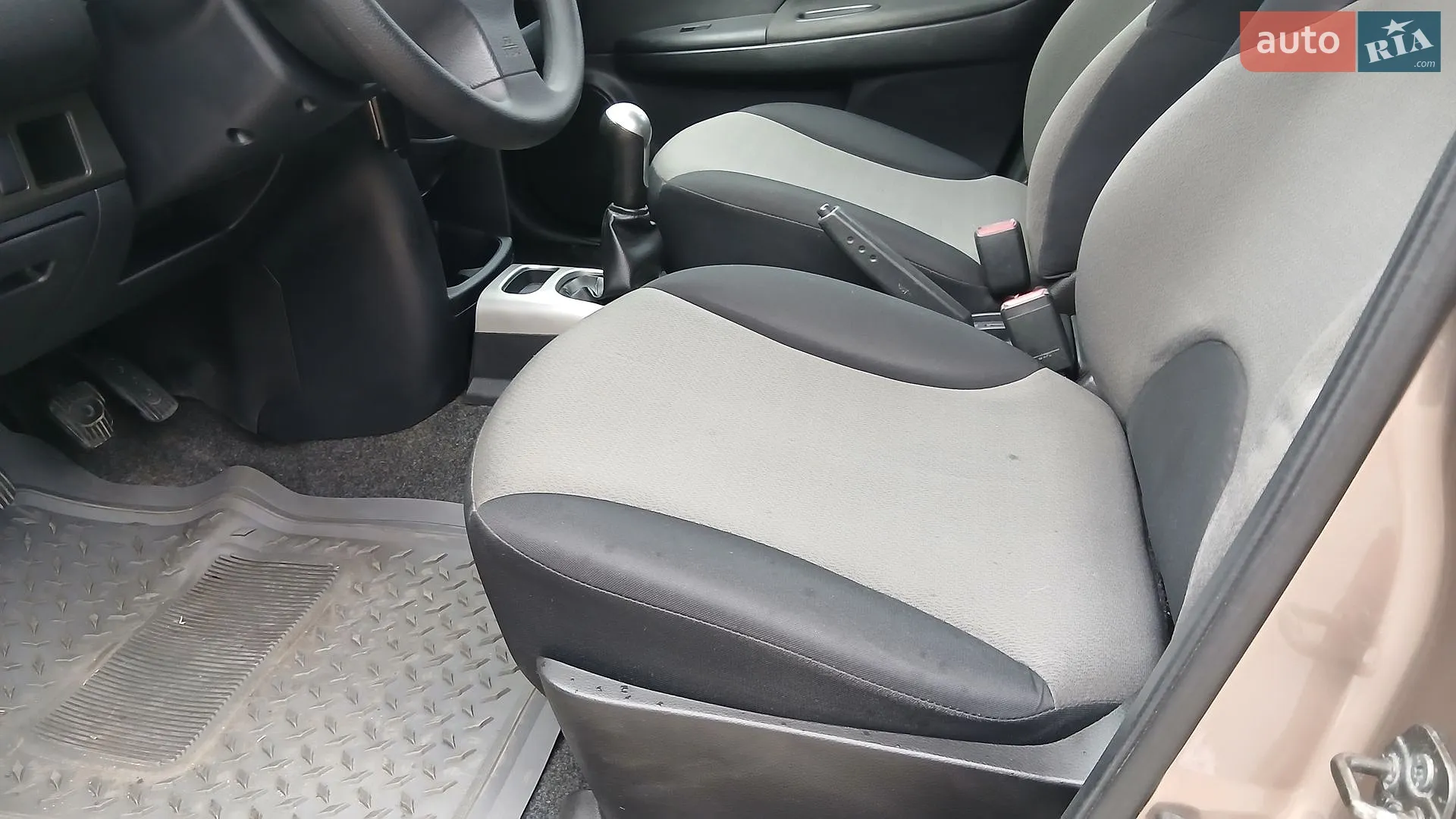 2012 Nissan Note - мініатюра 7
