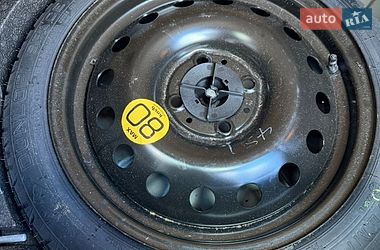 Хэтчбек Nissan Note 2012 в Шептицькому
